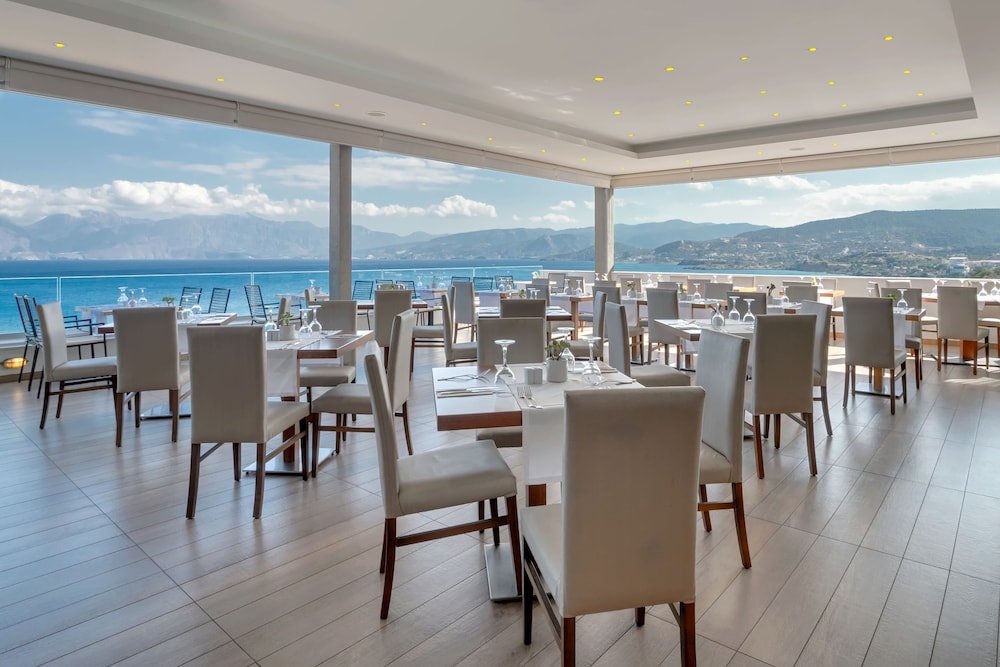 Miramare Resort & Spa — Restaurant & bars in Ammoudara (Agios Nikolaos)