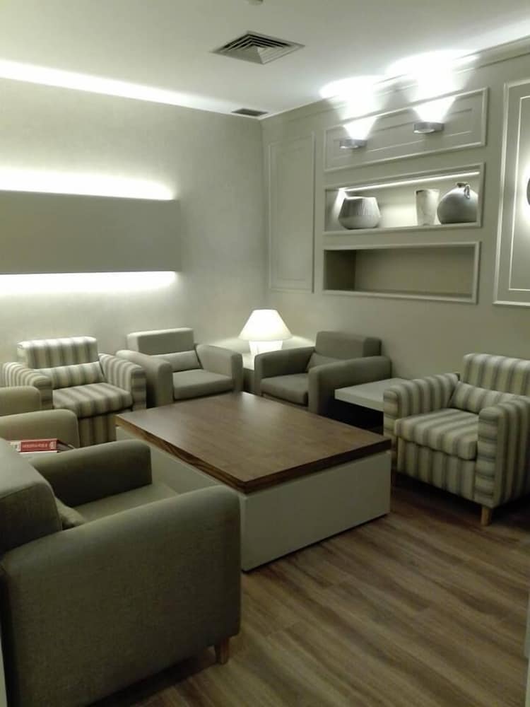Hotel Do Centro — Hotel rooms in Funchal, Madeira