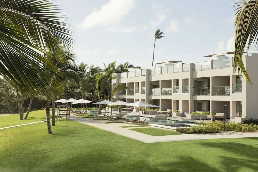 Excellence Carmen Punta Cana - Adults Only All Inclusive — Hotel building in Uvero Alto, La Altagracia