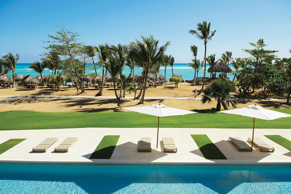 Excellence Carmen Punta Cana - Adults Only All Inclusive — Beach in Uvero Alto, La Altagracia