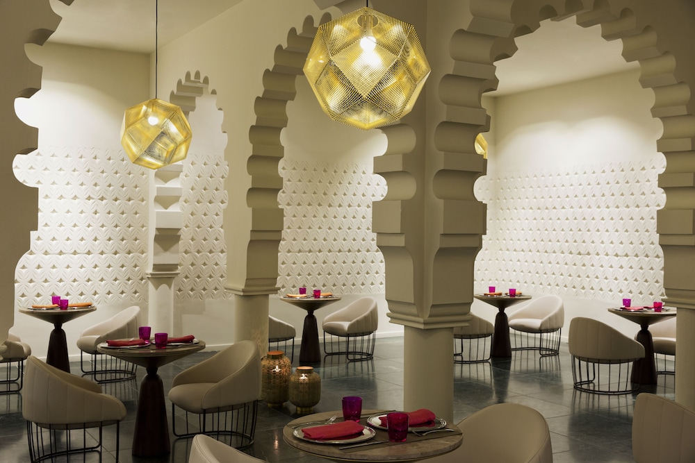 Excellence Carmen Punta Cana - Adults Only All Inclusive — Restaurant & bars in Uvero Alto, La Altagracia