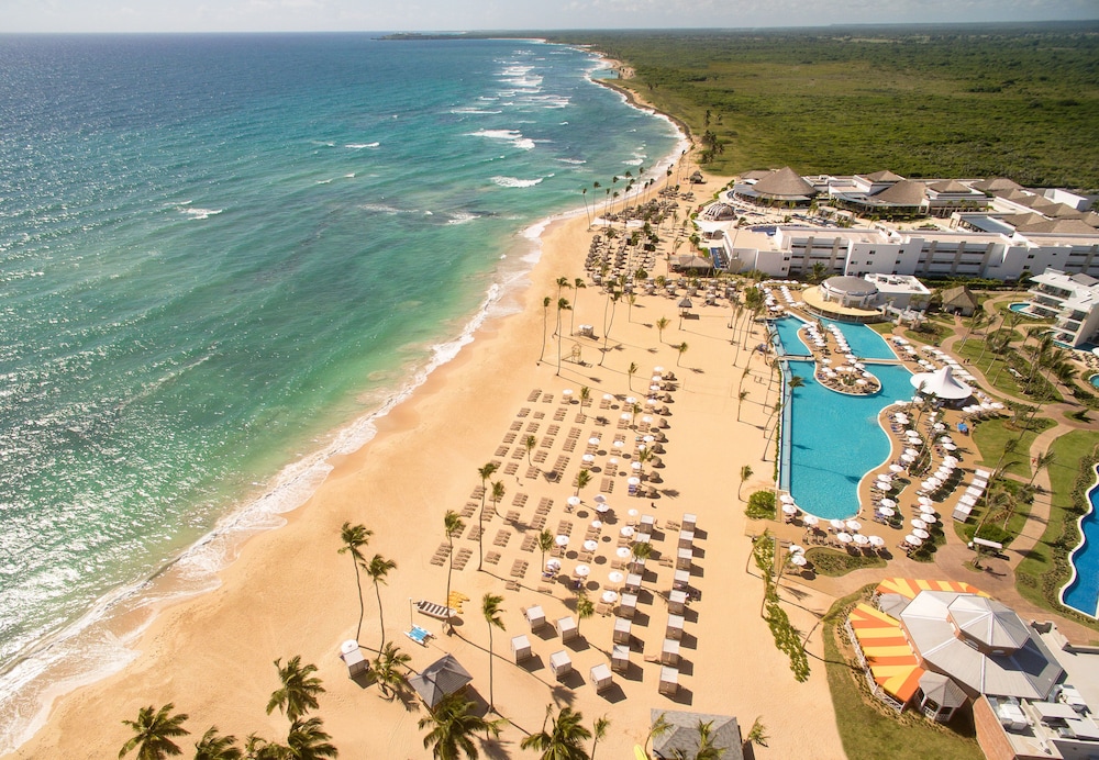Nickelodeon Hotels & Resorts Punta Cana, Gourmet All Inclusive by Karisma — Beach in Uvero Alto, La Altagracia