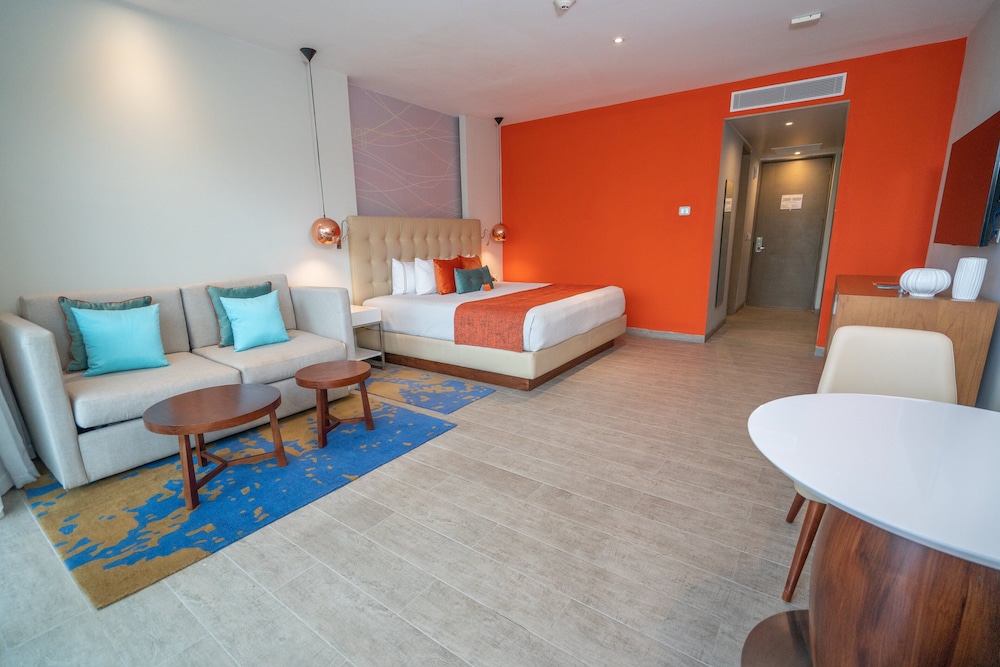 Nickelodeon Hotels & Resorts Punta Cana, Gourmet All Inclusive by Karisma — Hotel rooms in Uvero Alto, La Altagracia