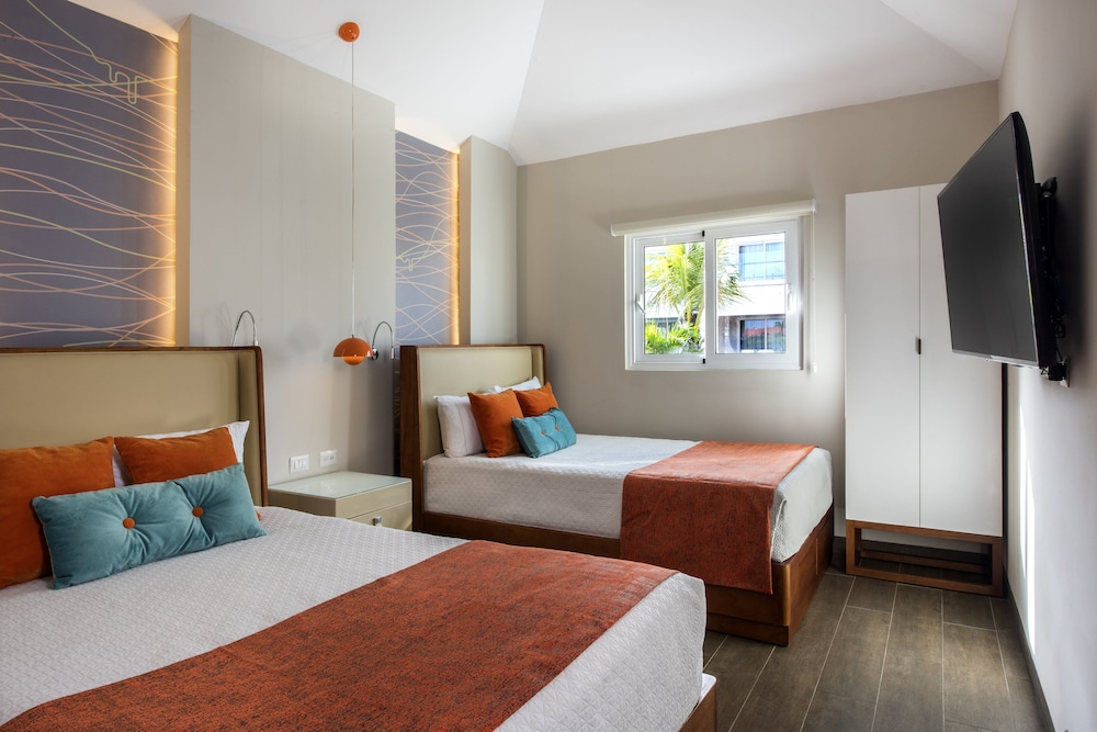 Nickelodeon Hotels & Resorts Punta Cana, Gourmet All Inclusive by Karisma — Hotel rooms in Uvero Alto, La Altagracia
