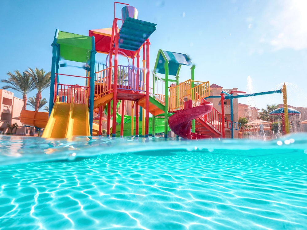 Pickalbatros Aqua Blu Resort - Hurghada — Attractions for children in Hurghada, Red Sea