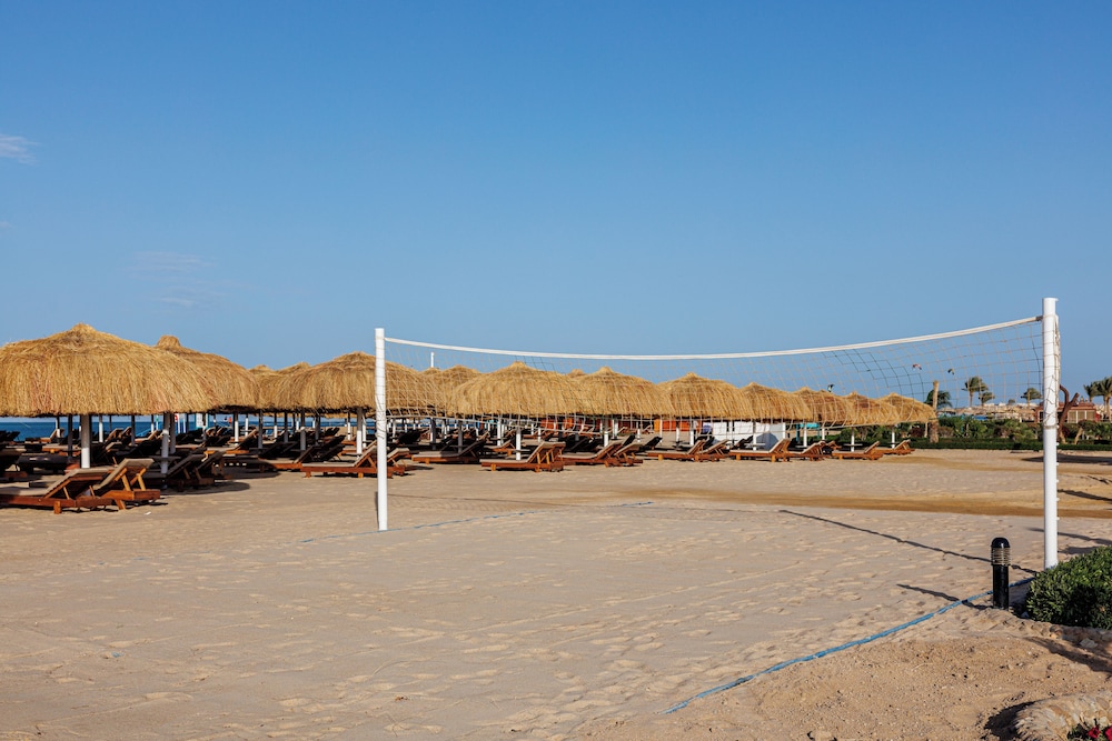 SUNRISE Alora Aqua Park Resort — Beach in Hurghada, Red Sea