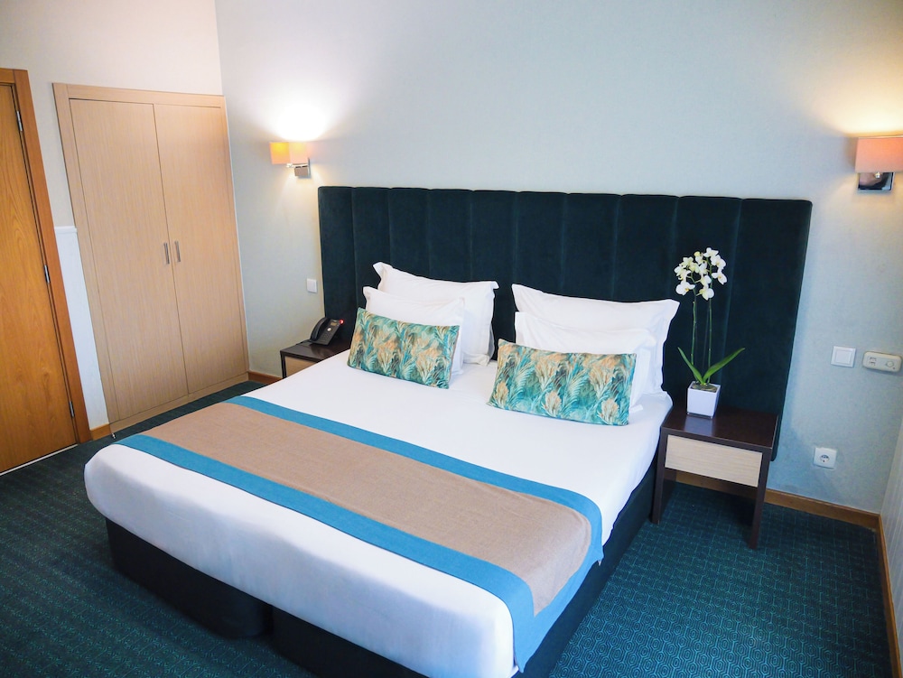 Hotel DAH - Dom Afonso Henriques — Hotel rooms in Lisbon, Lisboa