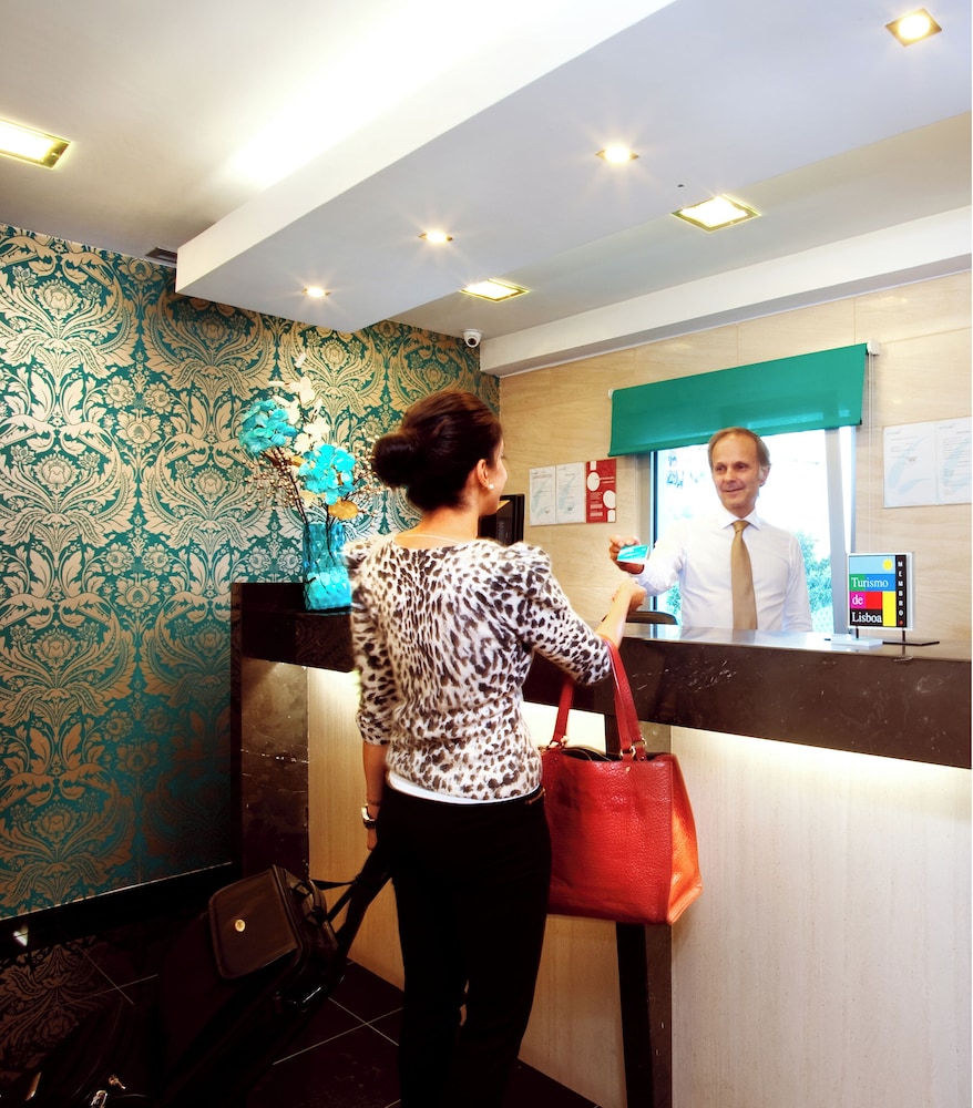 Hotel DAH - Dom Afonso Henriques — Hotel building in Lisbon, Lisboa