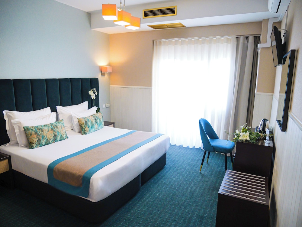 Hotel DAH - Dom Afonso Henriques — Hotel rooms in Lisbon, Lisboa