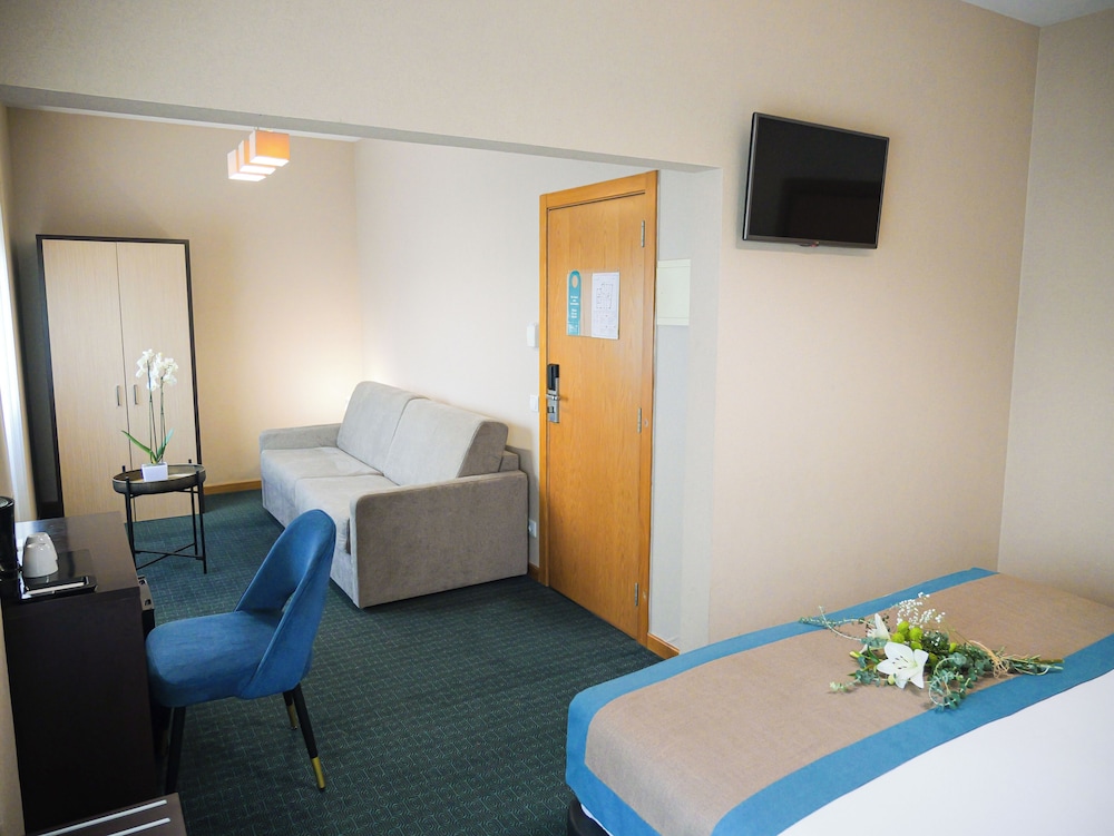 Hotel DAH - Dom Afonso Henriques — Hotel rooms in Lisbon, Lisboa