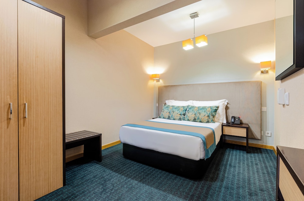 Hotel DAH - Dom Afonso Henriques — Hotel rooms in Lisbon, Lisboa