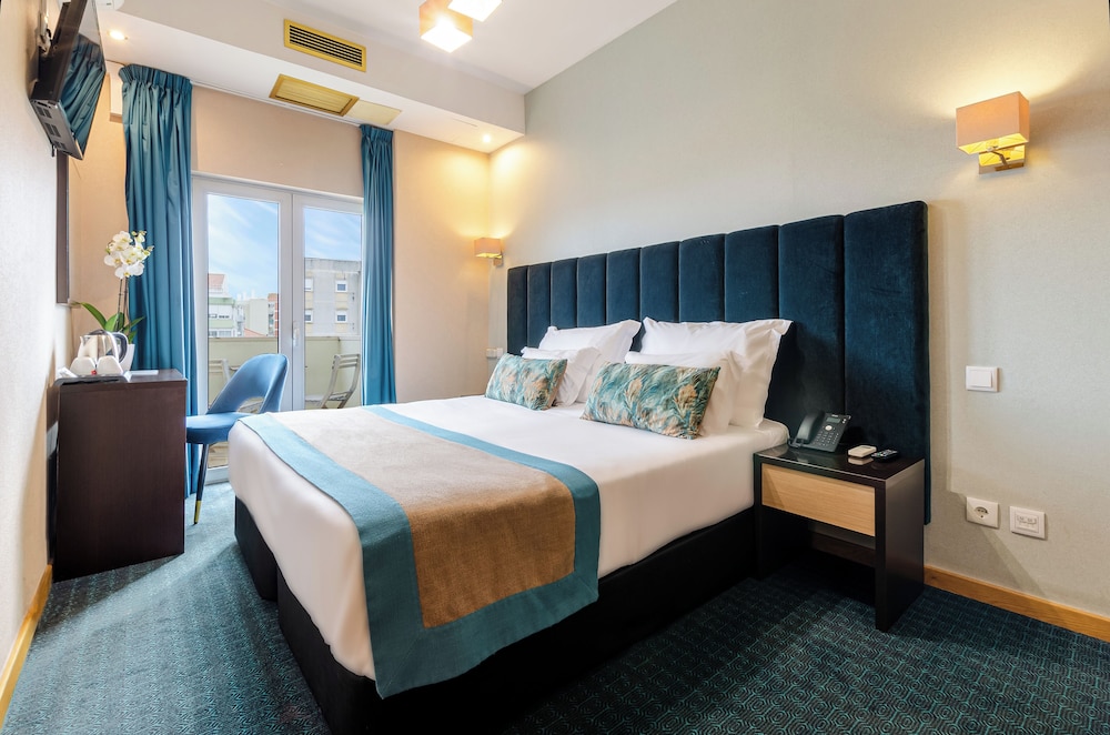 Hotel DAH - Dom Afonso Henriques — Hotel rooms in Lisbon, Lisboa