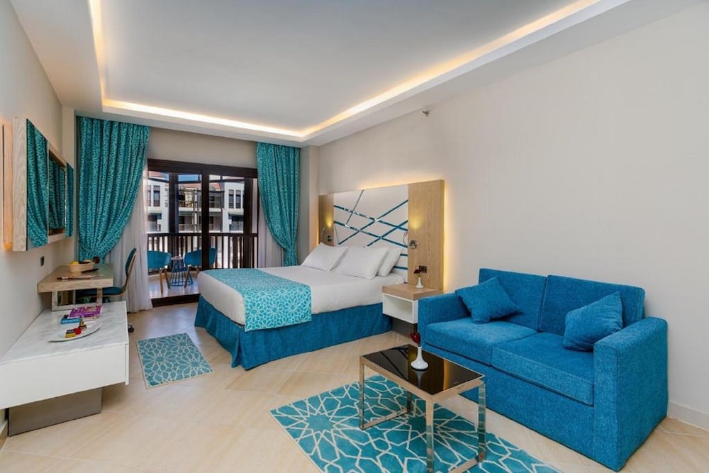 Gravity Hotel & Aqua Park Hurghada  Families and Couples Only — Hotel rooms in Hurghada, Red Sea