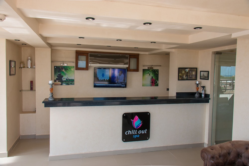 Gravity Hotel & Aqua Park Hurghada  Families and Couples Only — Hotel building in Hurghada, Red Sea