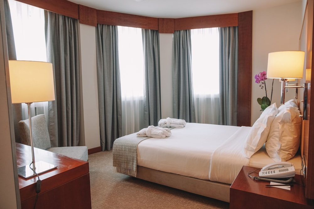 Dom Carlos Liberty Hotel — Hotel rooms in Lisbon, Lisboa