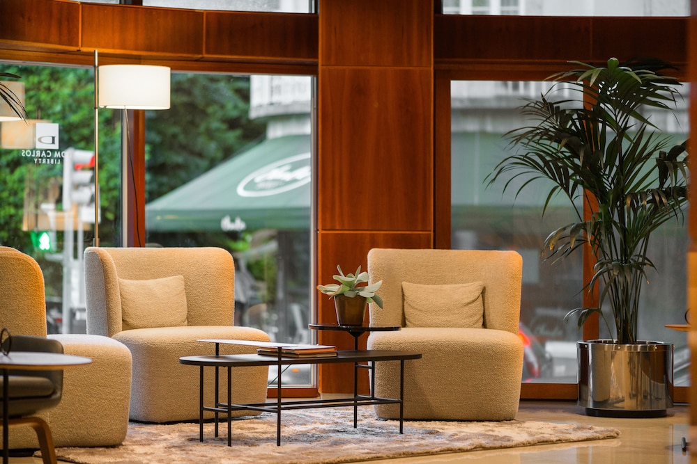 Dom Carlos Liberty Hotel — Restaurant & bars in Lisbon, Lisboa