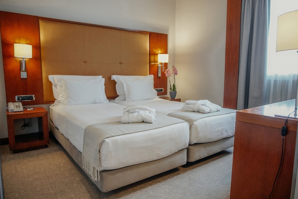 Dom Carlos Liberty Hotel — Hotel rooms in Lisbon, Lisboa