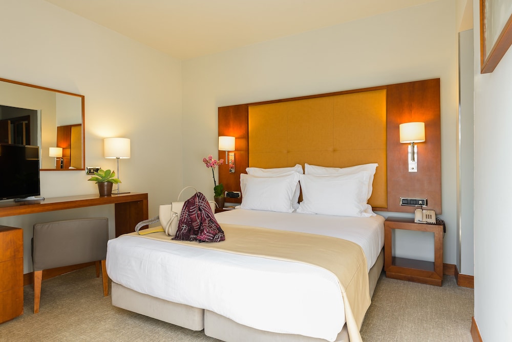 Dom Carlos Liberty Hotel — Hotel rooms in Lisbon, Lisboa