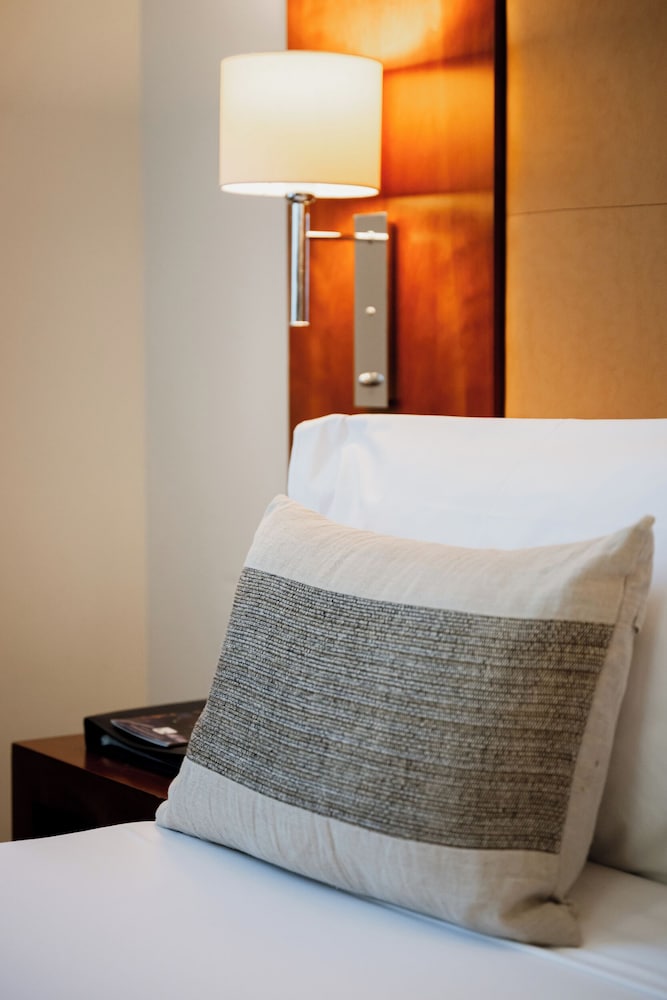 Dom Carlos Liberty Hotel — Hotel rooms in Lisbon, Lisboa