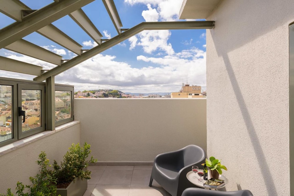 Dom Carlos Liberty Hotel — Hotel rooms in Lisbon, Lisboa