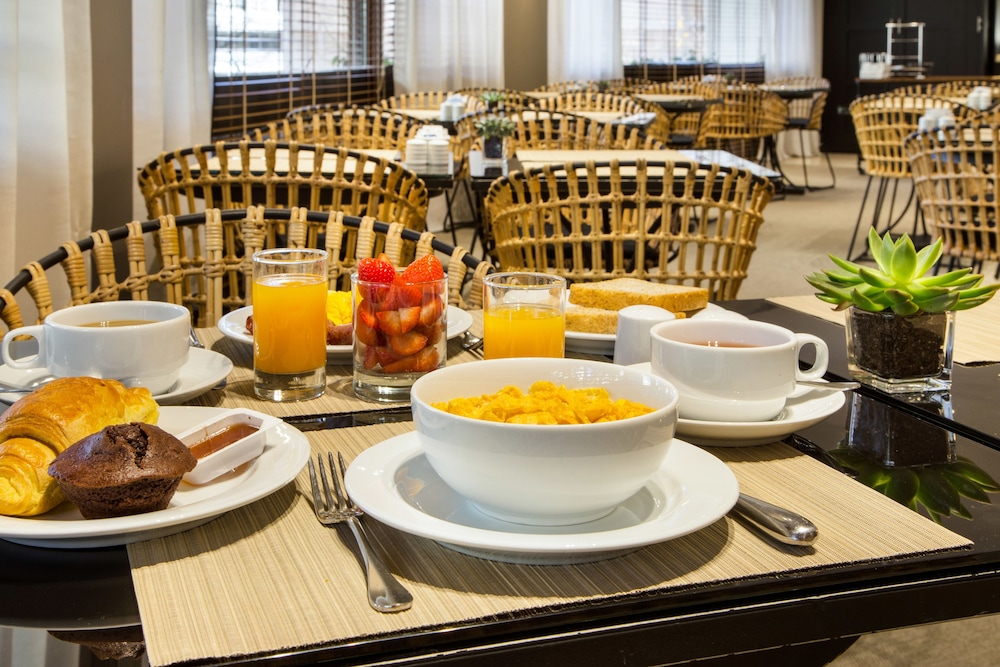 Hotel Dom Carlos Park — Restaurant & bars in Lisbon, Lisboa