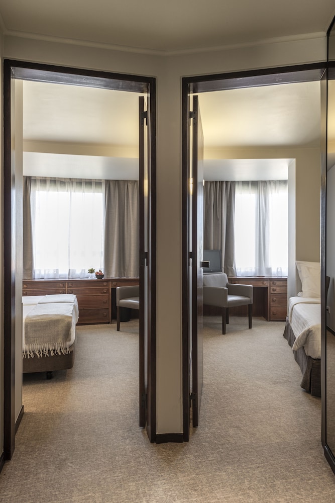 Hotel Dom Carlos Park — Hotel rooms in Lisbon, Lisboa