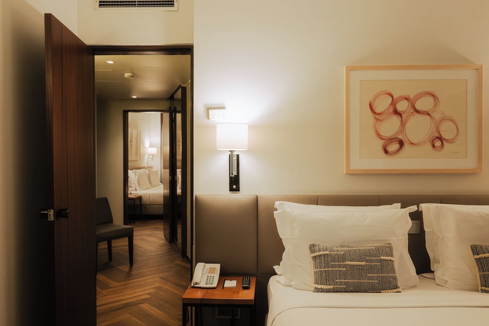 Hotel Dom Carlos Park — Hotel rooms in Lisbon, Lisboa