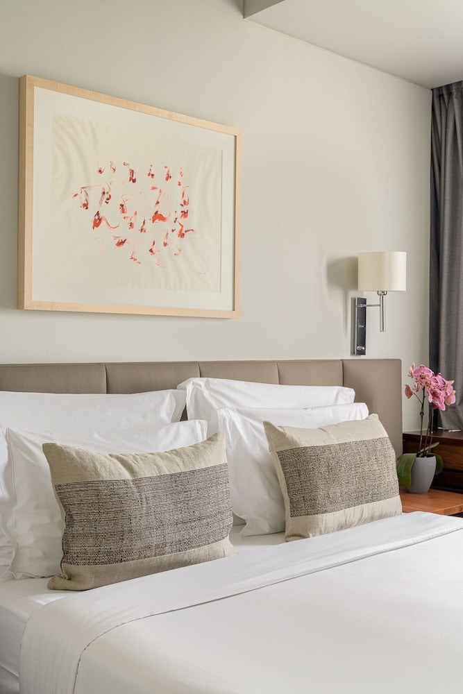 Hotel Dom Carlos Park — Hotel rooms in Lisbon, Lisboa