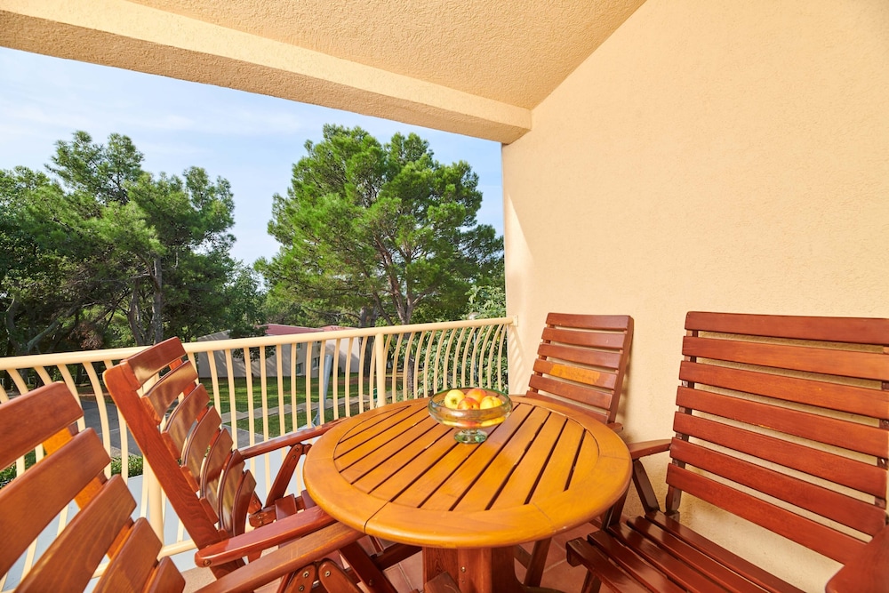 Apartments Bellevue Plava Laguna — Hotel rooms in Poreč, Istria