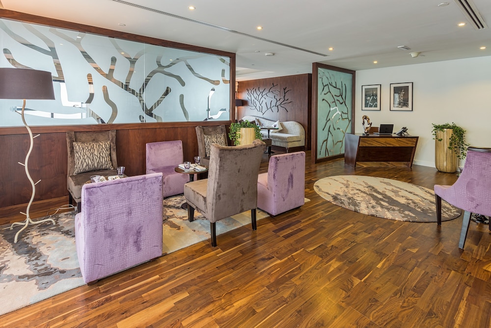 The First Collection Marina, Dubai, a Tribute Portfolio Hotel — Restaurant & bars in Dubai