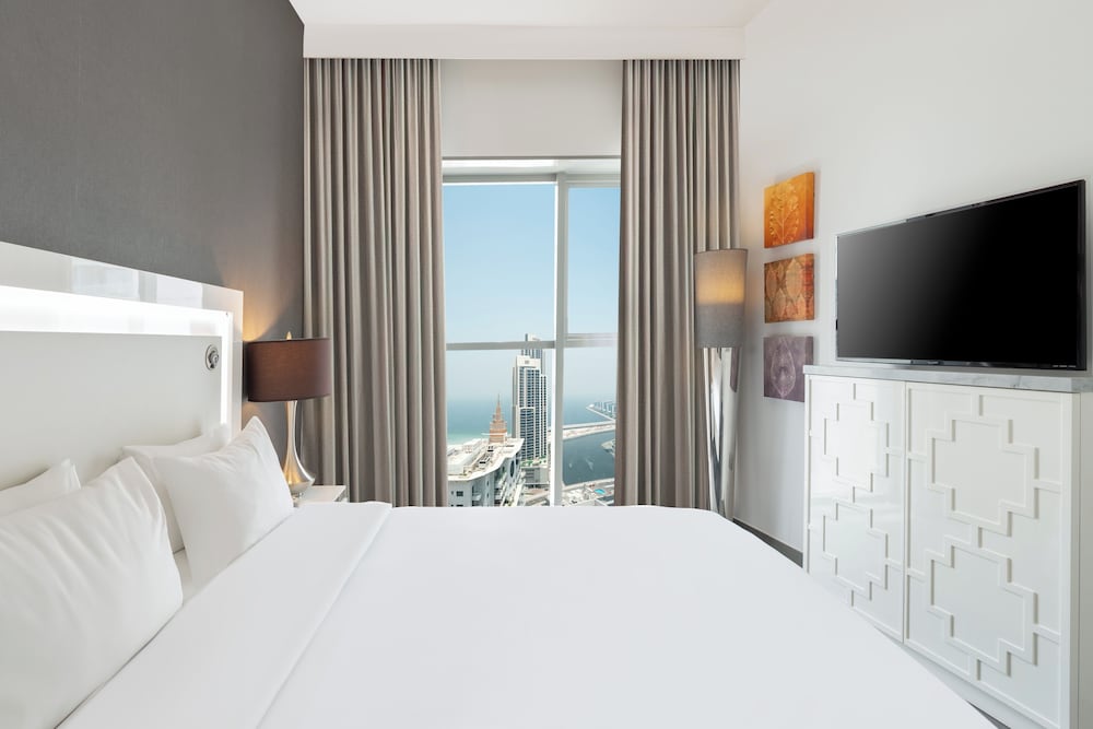 The First Collection Marina, Dubai, a Tribute Portfolio Hotel — Hotel rooms in Dubai