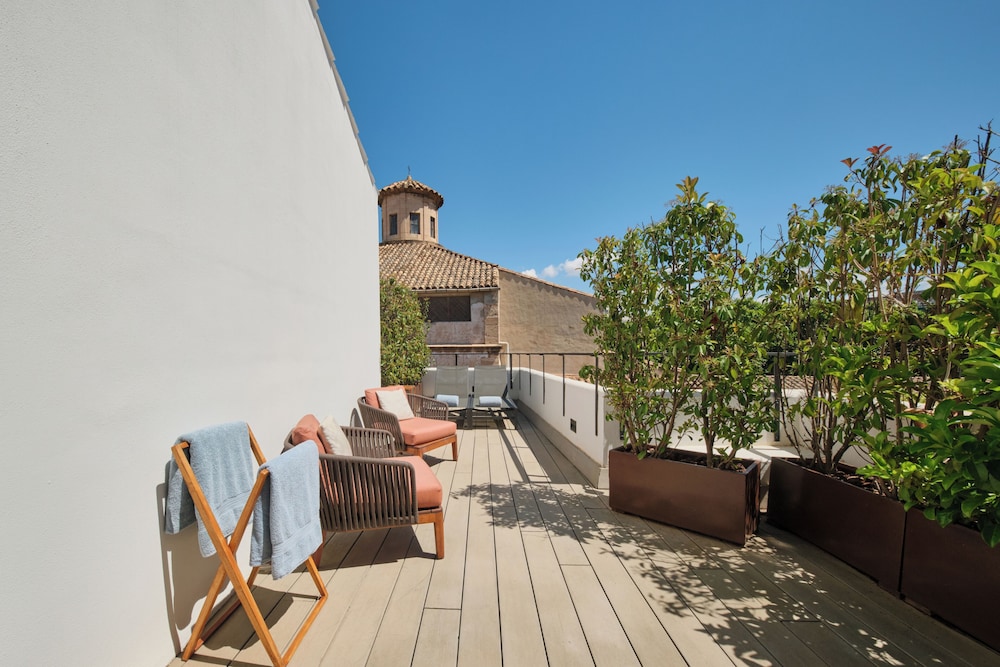 Sant Jaume Design Hotel — Hotel building in Palma de Mallorca, Balearic Islands