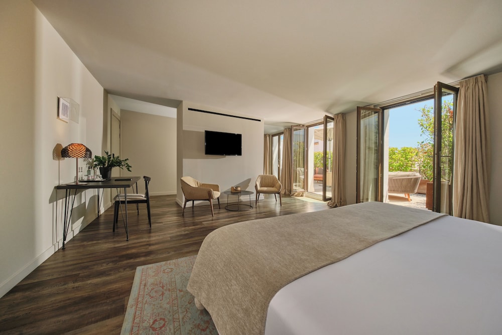 Sant Jaume Design Hotel — Hotel rooms in Palma de Mallorca, Balearic Islands