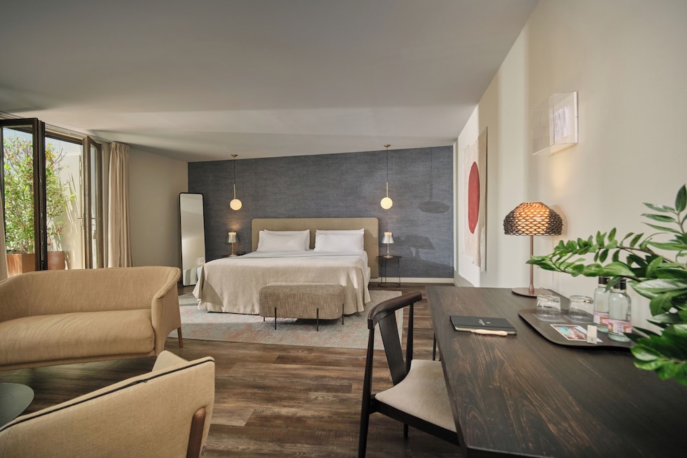 Sant Jaume Design Hotel — Hotel rooms in Palma de Mallorca, Balearic Islands