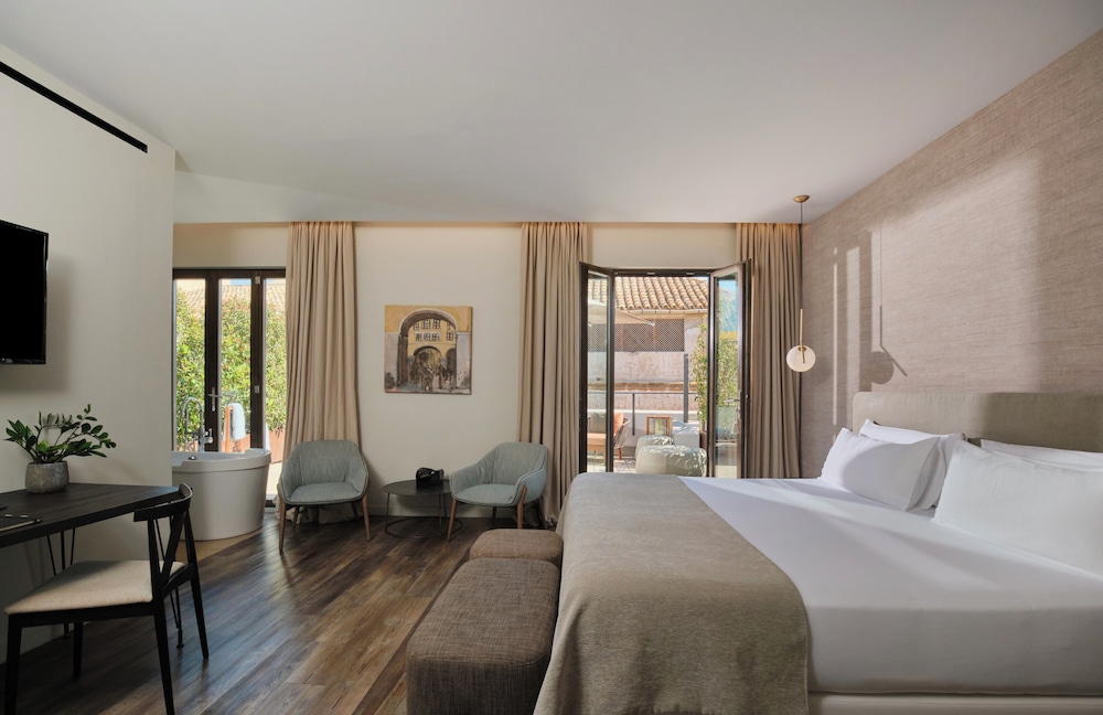 Sant Jaume Design Hotel — Hotel rooms in Palma de Mallorca, Balearic Islands