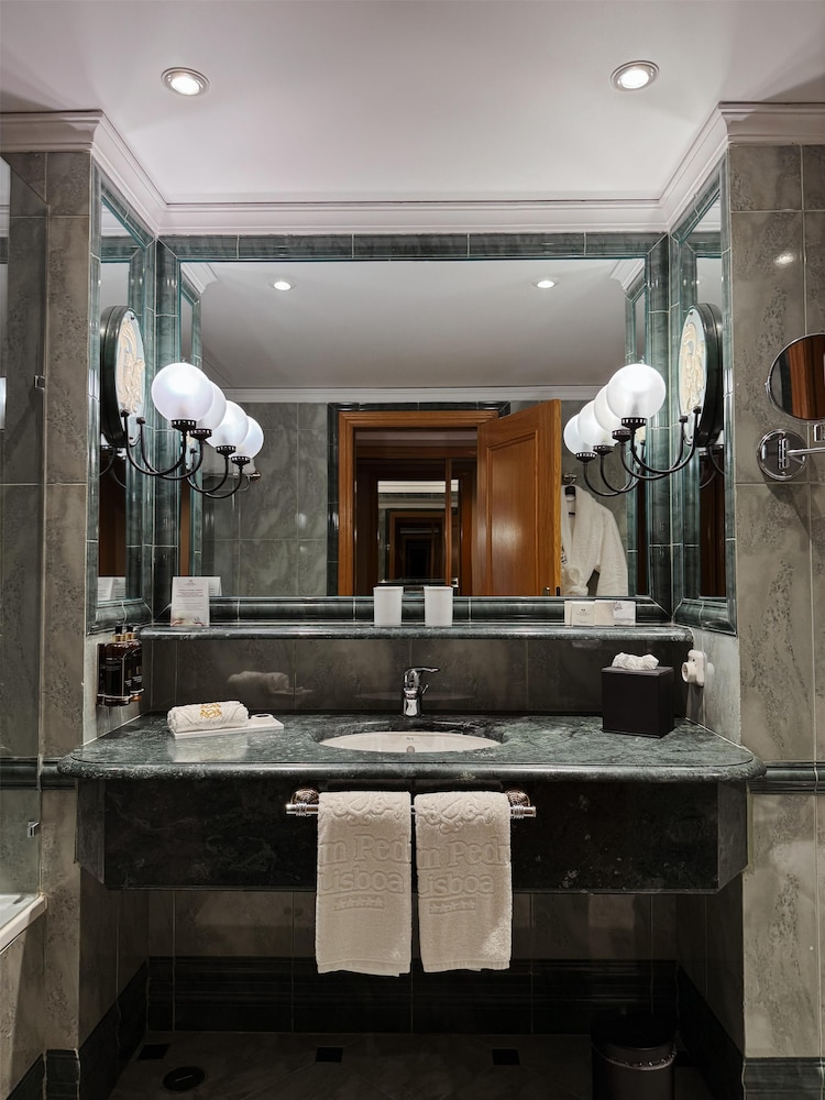 Dom Pedro Lisboa Hotel, a member of Radisson Individuals — Hotel rooms in Lisbon, Lisboa