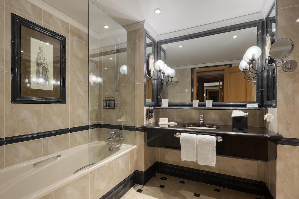 Dom Pedro Lisboa Hotel, a member of Radisson Individuals — Hotel rooms in Lisbon, Lisboa