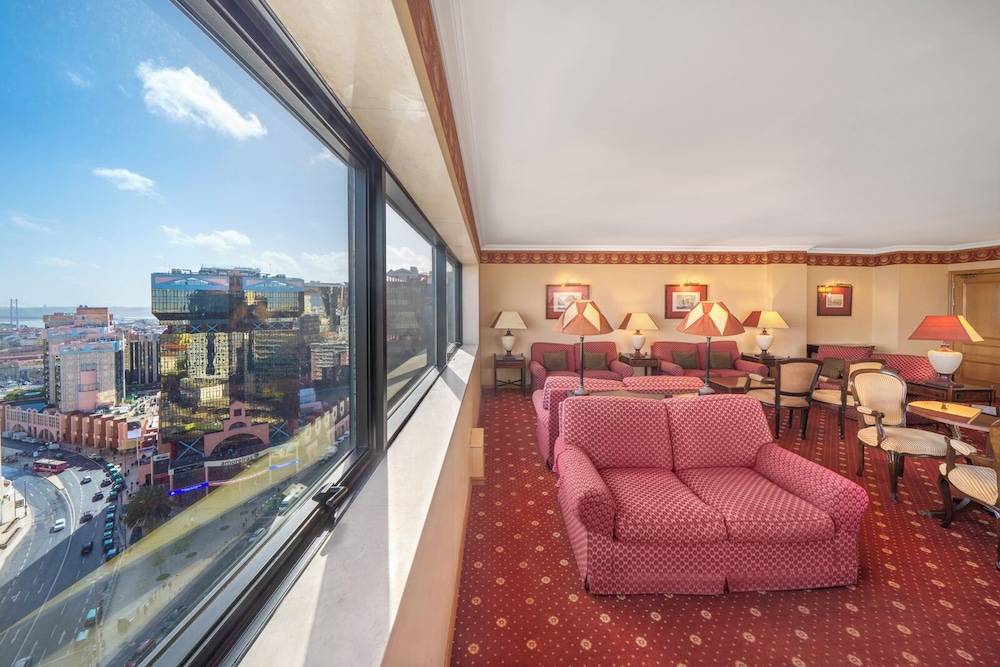 Dom Pedro Lisboa Hotel, a member of Radisson Individuals — Hotel rooms in Lisbon, Lisboa