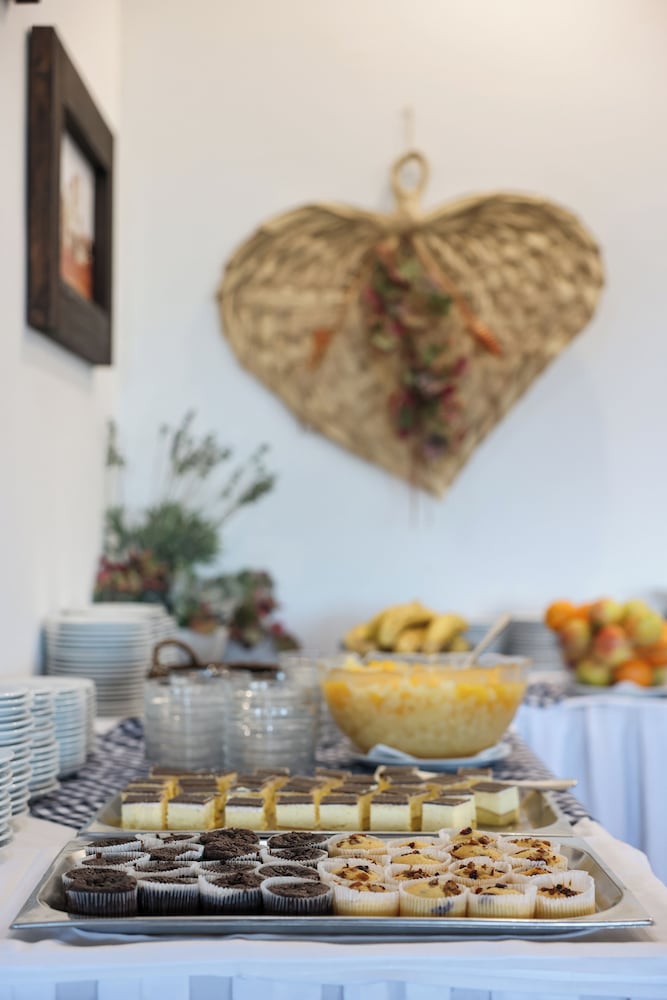 Apartments Medena — Restaurant & bars in Seget Donji, Split-Dalmatia