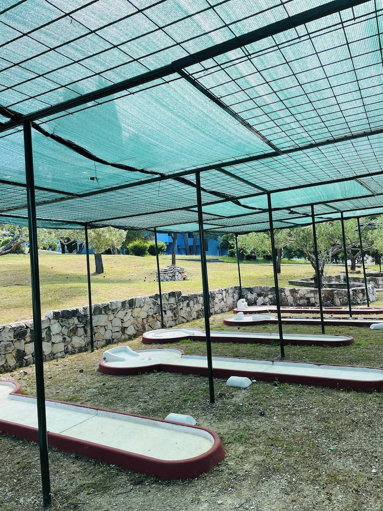 Apartments Medena — Sports & recreation in Seget Donji, Split-Dalmatia