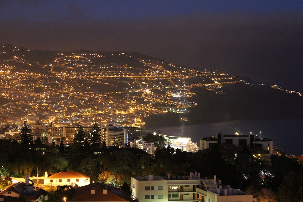 Dorisol Buganvilia Studio Hotel — Attractions in the area in Funchal, Madeira