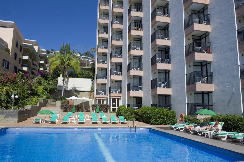 Dorisol Buganvilia Studio Hotel — Main photo in Funchal, Madeira