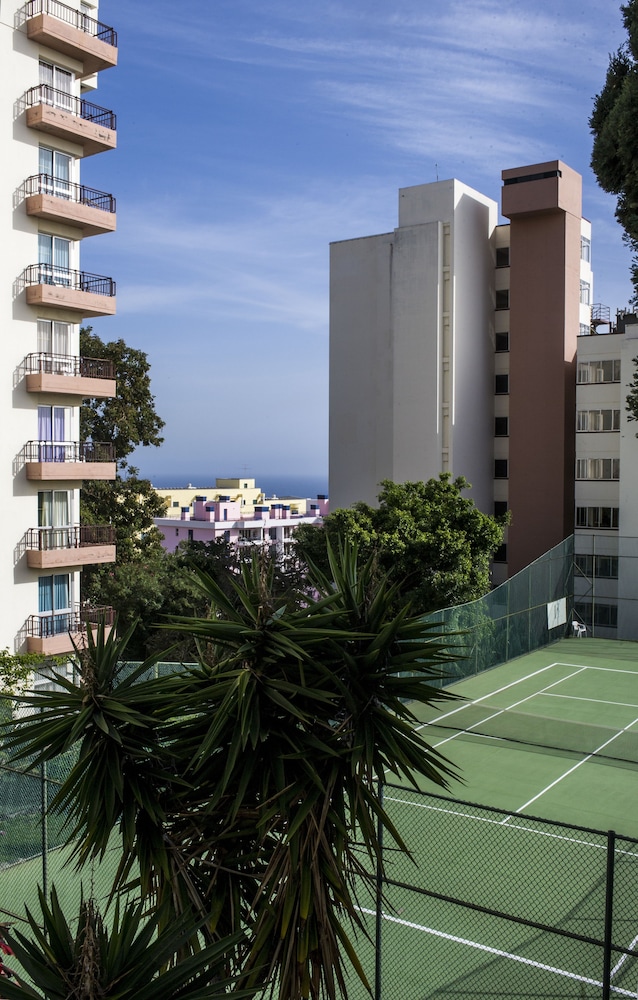 Dorisol Buganvilia Studio Hotel — Sports & recreation in Funchal, Madeira