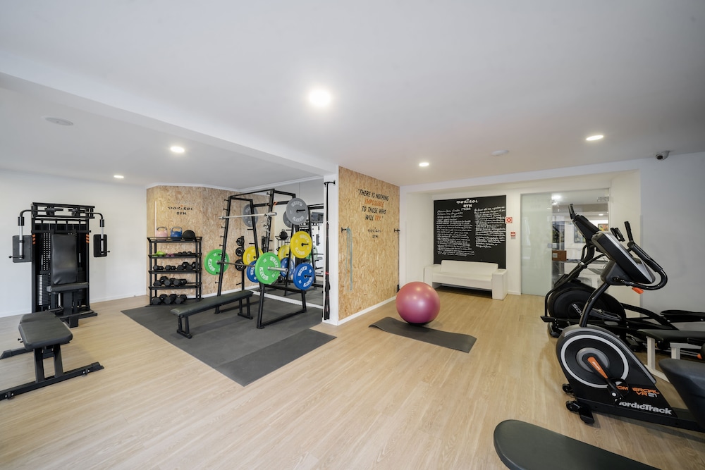 Dorisol Buganvilia Studio Hotel — Sports & recreation in Funchal, Madeira