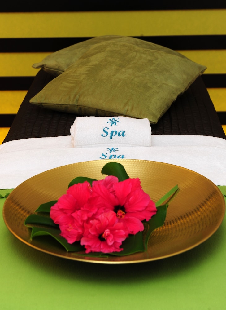 Florasol Residence Hotel — Spa in Funchal, Madeira
