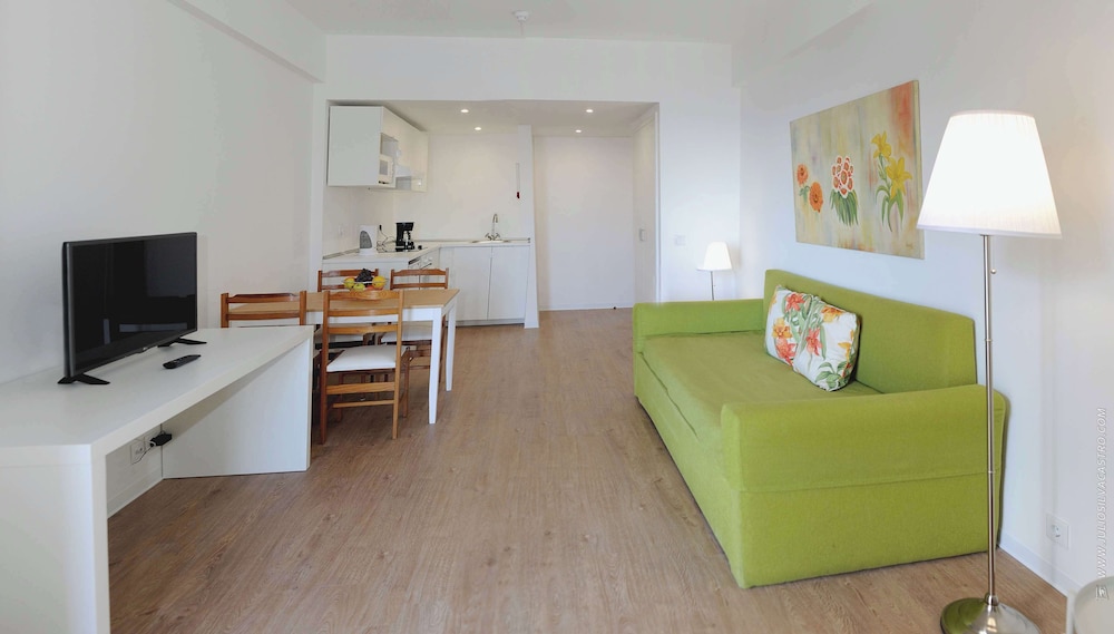 Florasol Residence Hotel — Hotel rooms in Funchal, Madeira