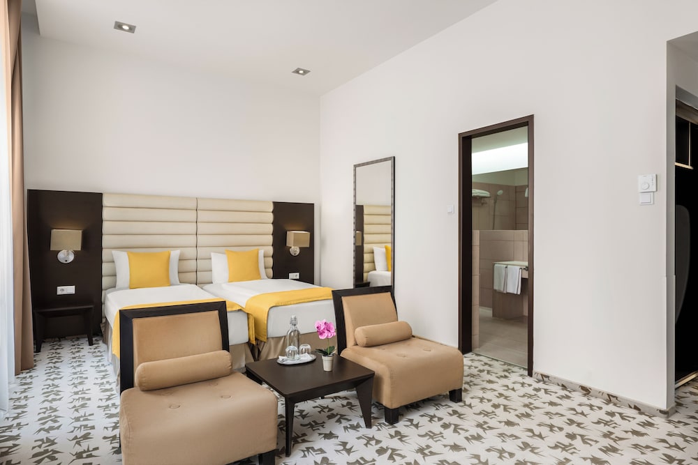 Buda Castle Hotel — Hotel rooms in Budapest, Budapest