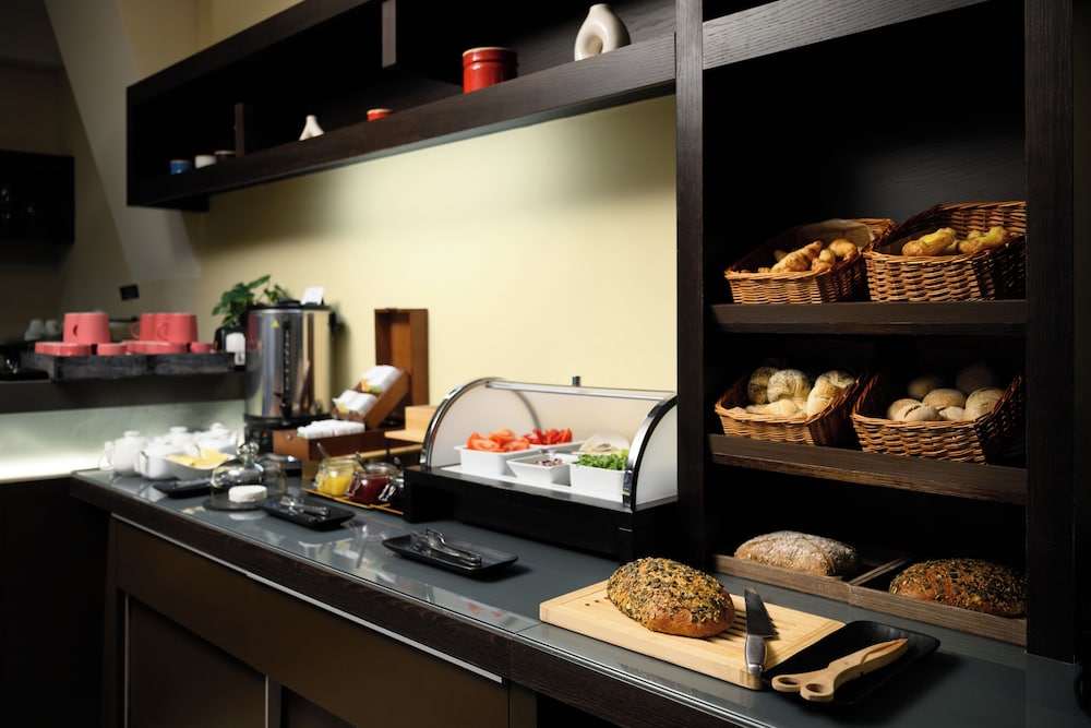 Buda Castle Hotel — Restaurant & bars in Budapest, Budapest