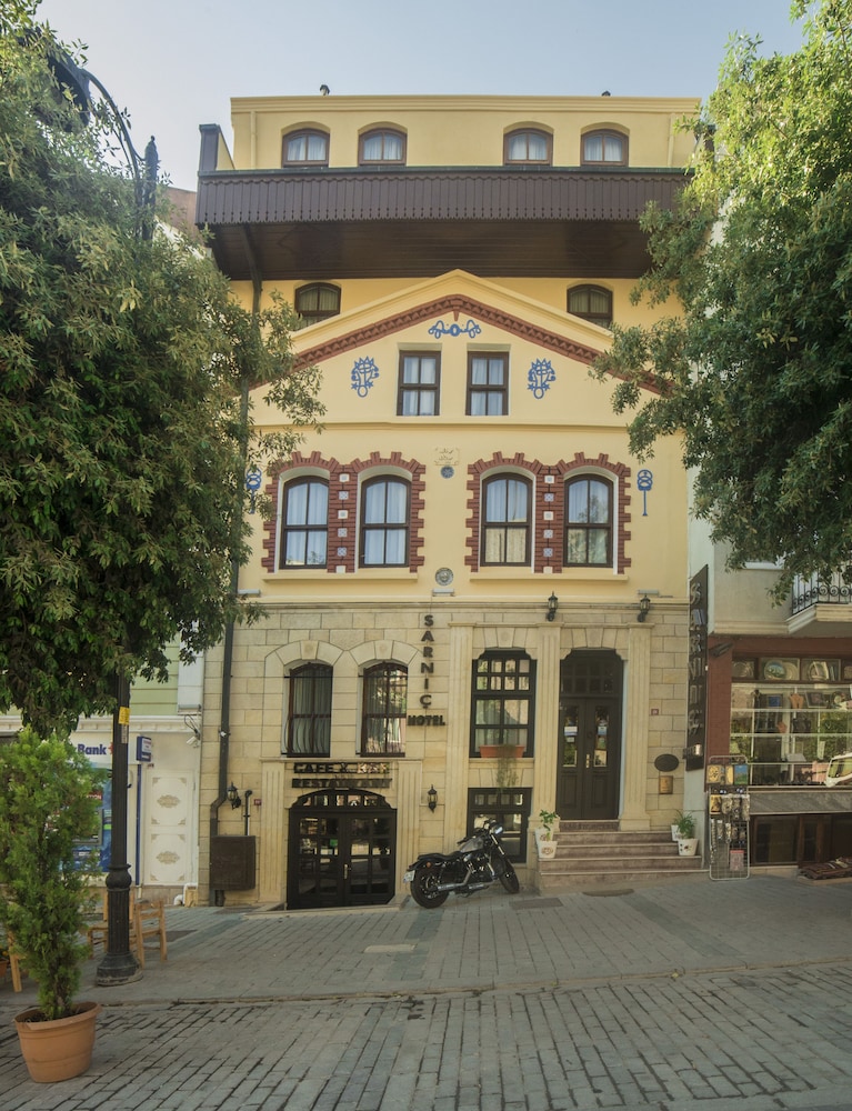 Sarnic Hotel Ottoman Mansion — Hotel building in Istanbul, Istanbul