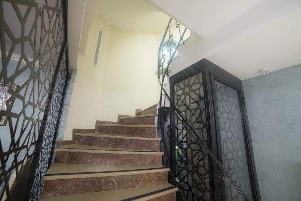 Sarnic Hotel Ottoman Mansion — Hotel building in Istanbul, Istanbul